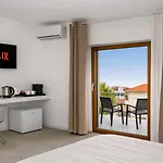 Pensionat Roof And Sky Luxury In Center 3*