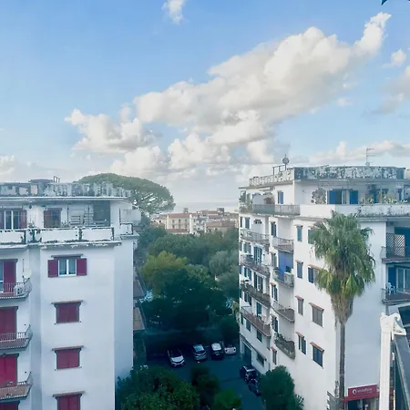 Roof And Sky Luxury In Center Vendégház 3*