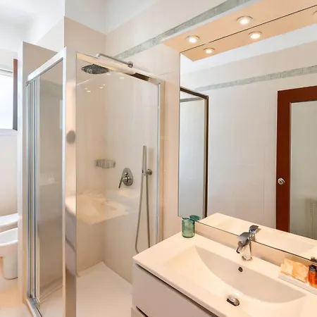 Roof And Sky Luxury In Center 3* Sorrento