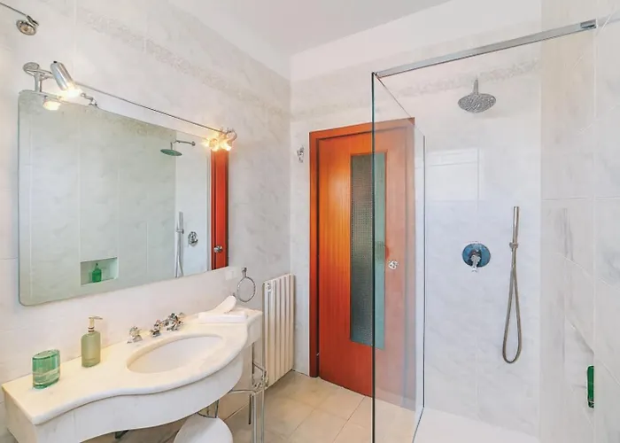 Roof And Sky Luxury In Center Gæstehus